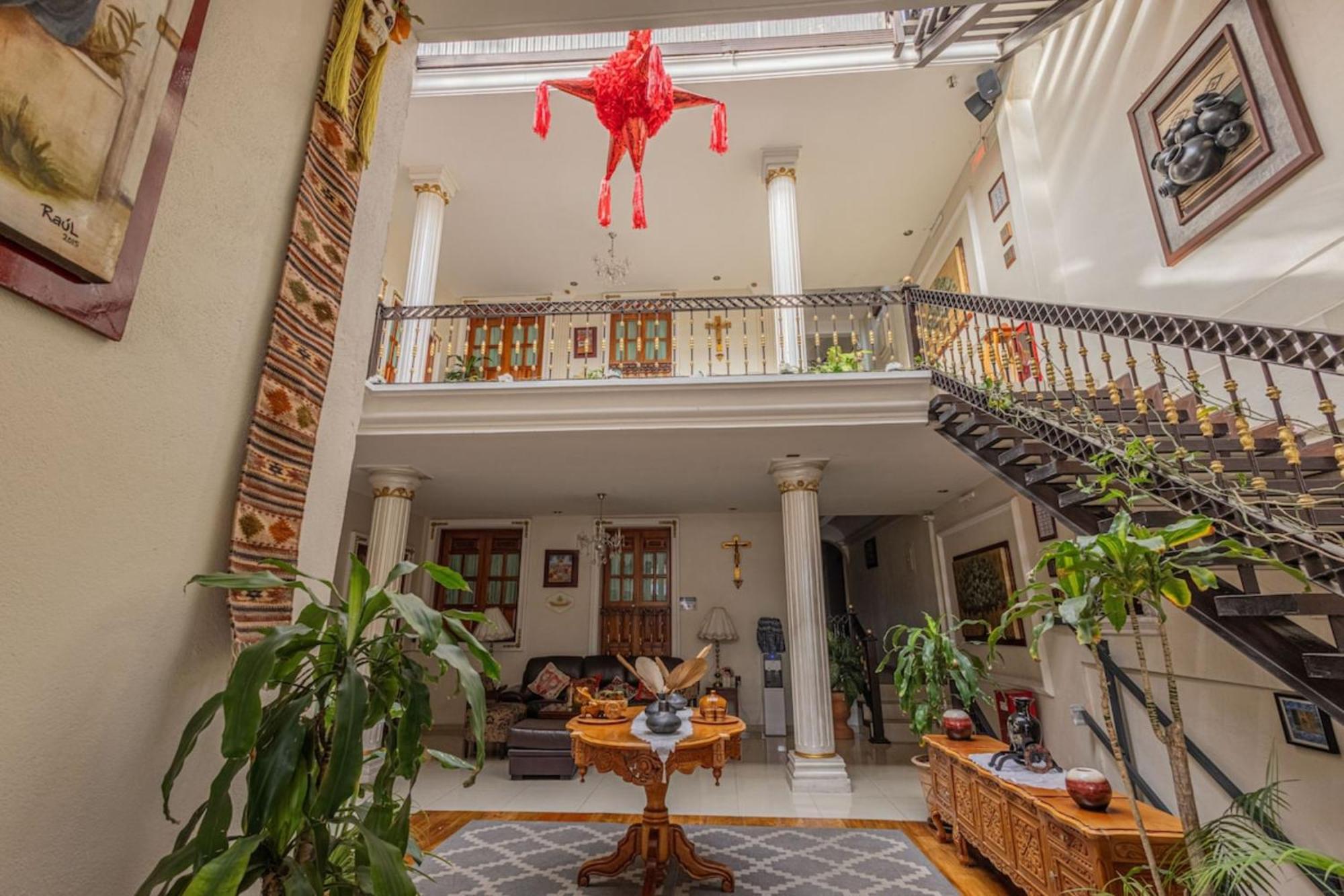 Capital O Hotel Patio Pombo Oaxaca ภายนอก รูปภาพ